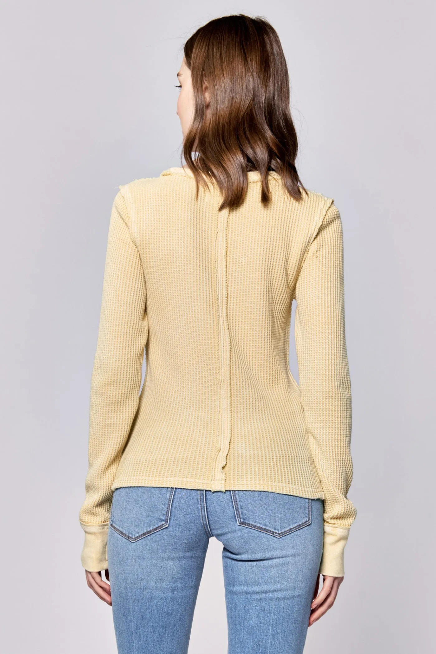 ANIA THERMAL LONG SLEEVE FITTED TOP PALE BANANA