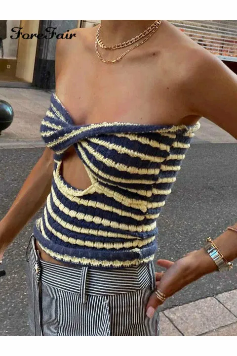 ArtnSoul -Strapless Knitted Crop Top