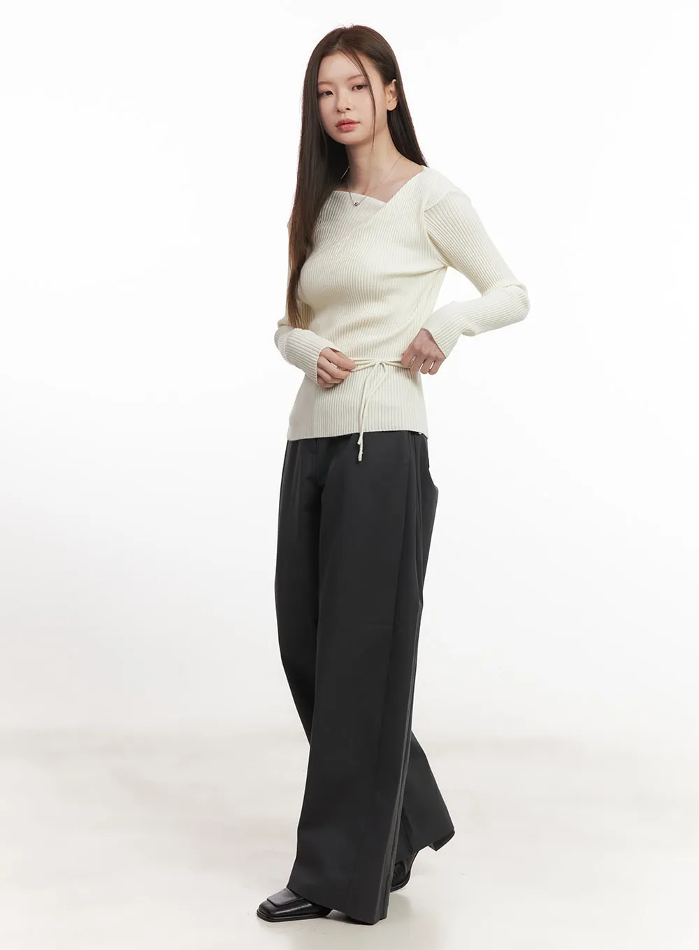 Cotton Wide-Fit Pintuck Pants CA502