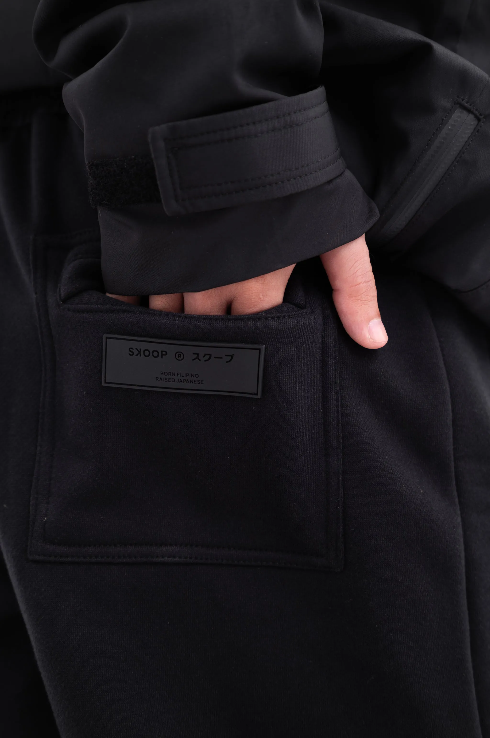 SKOOP® Nero Basiks Sweatpants Onyx